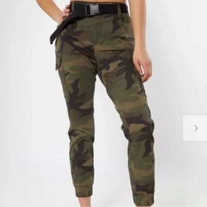 Rue21 Green Camo Cargo Pants
